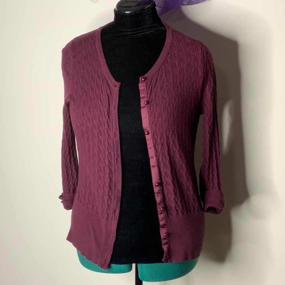 Maurices Burgandy Cardigan (missing button)